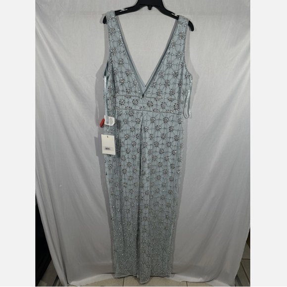 NWT Mac Duggal [ 18 ] Sleeveless Hand Beaded Floral V-Neck Gown Powder‎ Blue - Picture 13 of 16